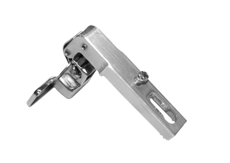 647 P44 cerniere a chiusura automatica ap. 94° angolo 90° - ø 26 mm